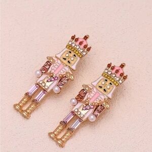 💥Unique Female Stud Earrings Pink Soldier Design Full Of Rhinestones